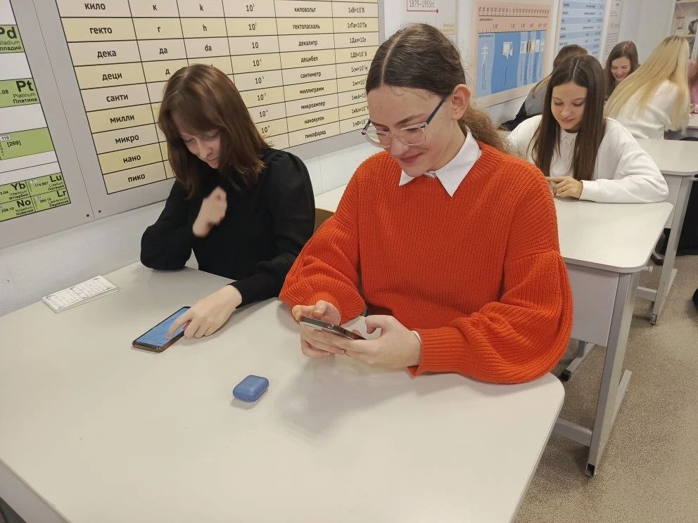 photo_5332771136229542962_y